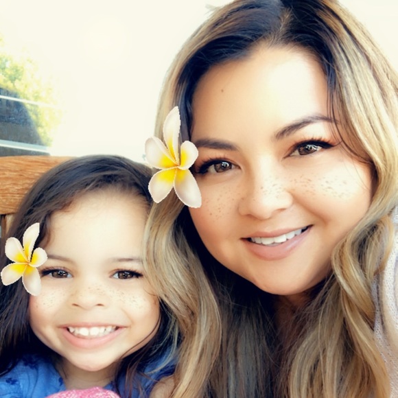 Meet your Posher, Sherilyn - Picture 1 of 1